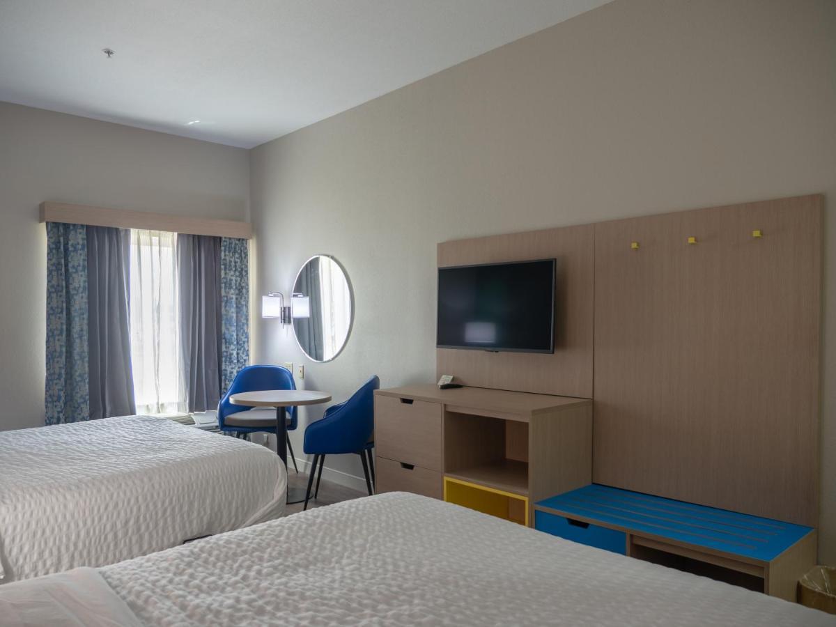 Days Inn & Suites By Wyndham Savannah North I-95 Port Wentworth Eksteriør bilde