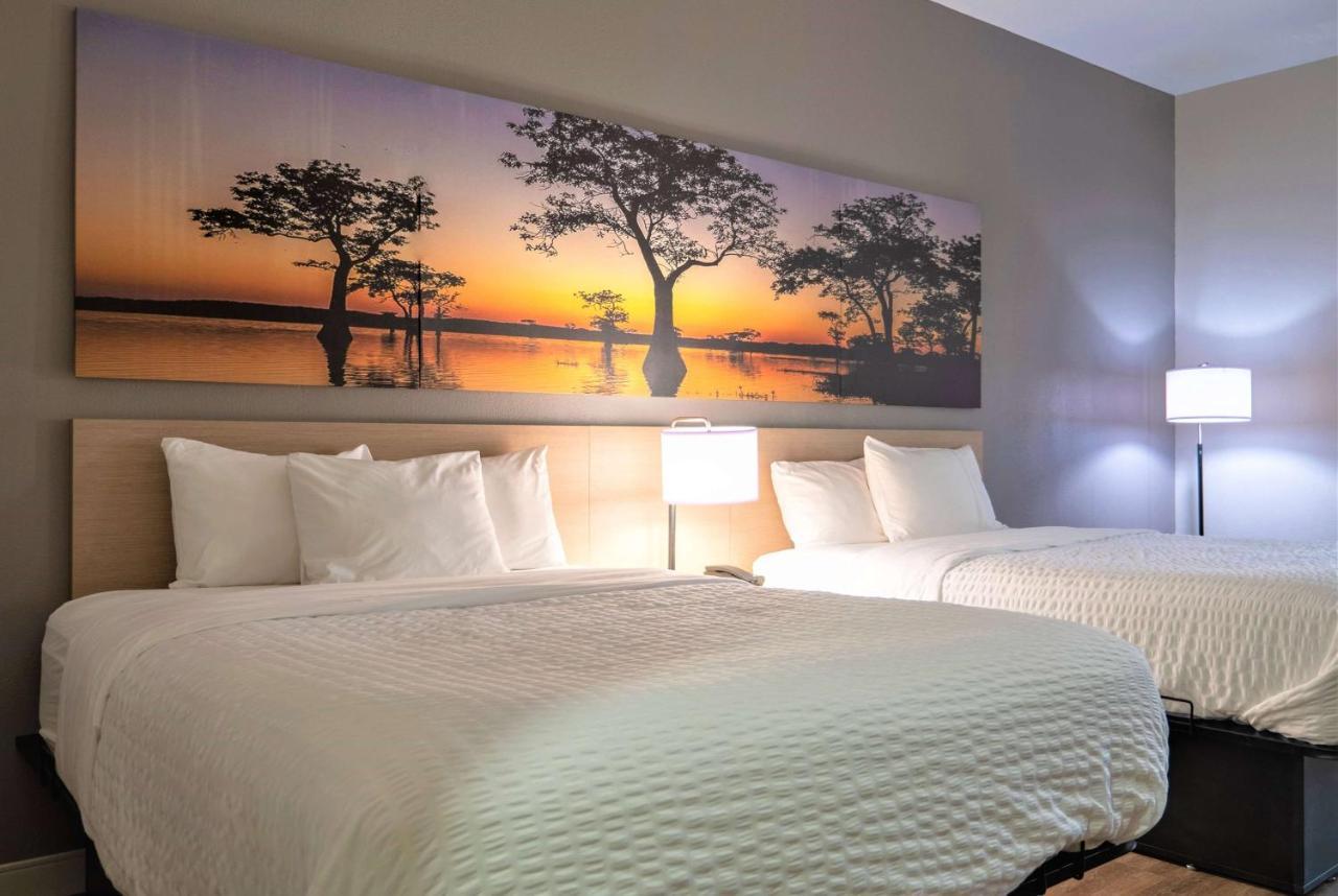 Days Inn & Suites By Wyndham Savannah North I-95 Port Wentworth Eksteriør bilde